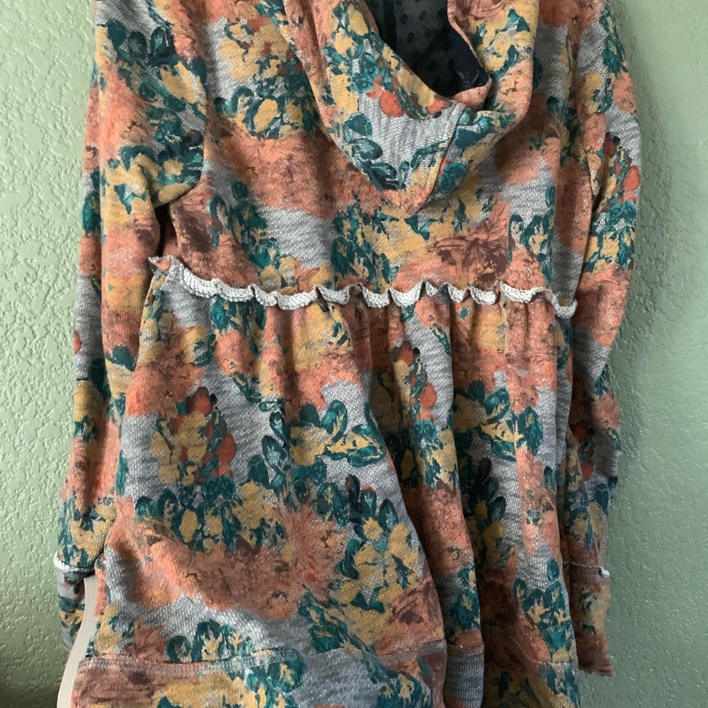 Vintage Floral Sophie by Evy's Tree